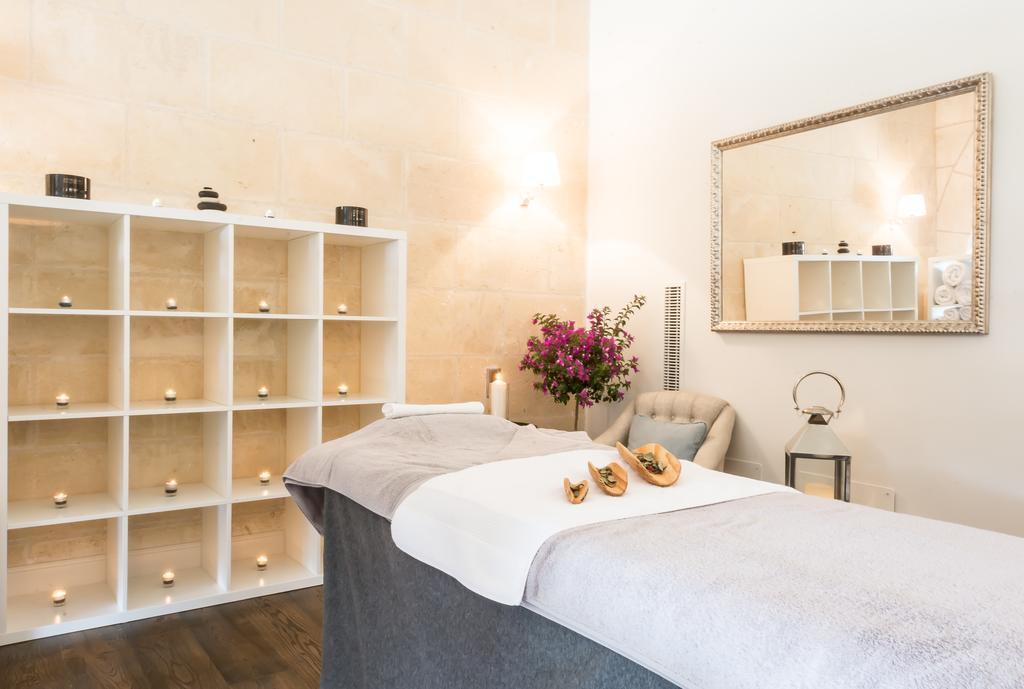Cugo Gran Menorca Guest House Mahon  Bagian luar foto